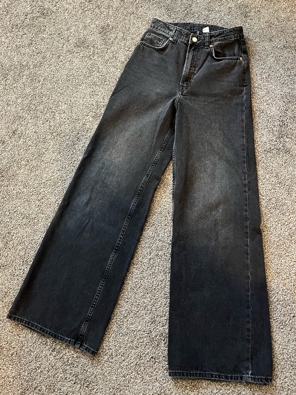 High-Rise Wide Leg Jeans
